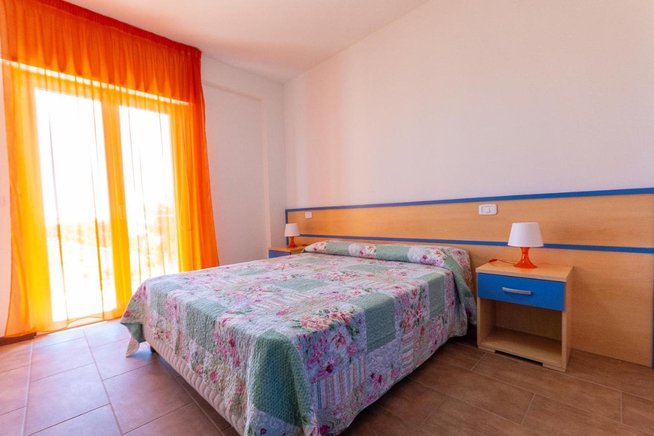 Residence Palazzo Sayonara Tortoreto Eksteriør bilde