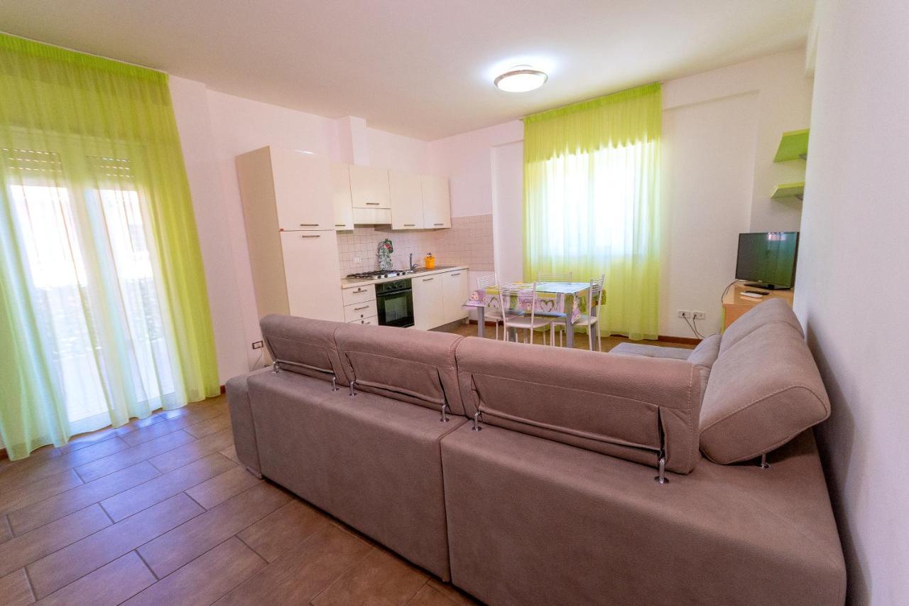Residence Palazzo Sayonara Tortoreto Eksteriør bilde