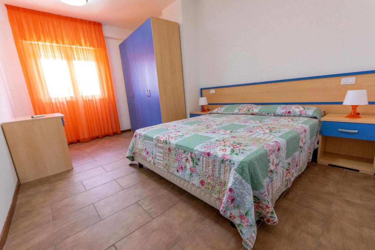 Residence Palazzo Sayonara Tortoreto Eksteriør bilde